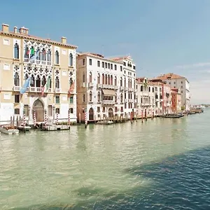https://hotel-galleria.hotelslidodijesolo.com